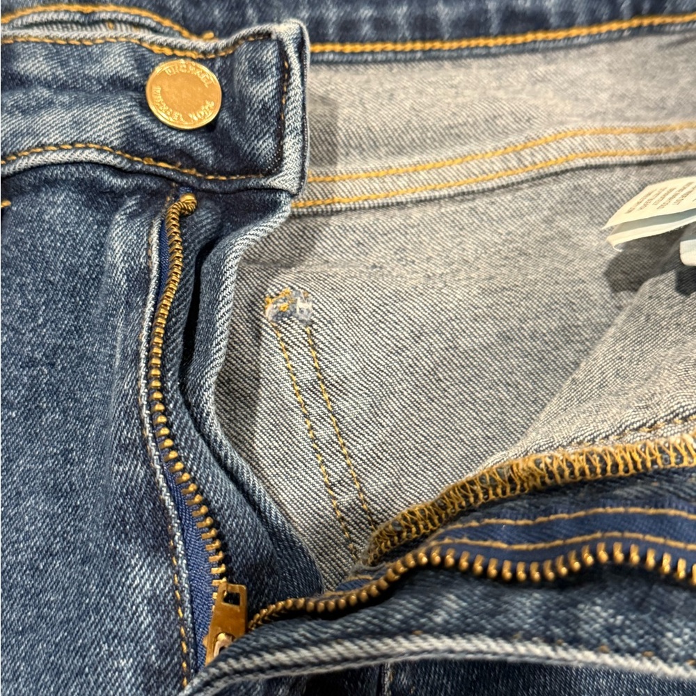 Michael Kors Indigo Flare Jeans, Like New. - Picture 3 of 9